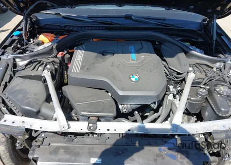 2023 BMW 530E from USA, damaged, VIN WBA13AG00PCN18767